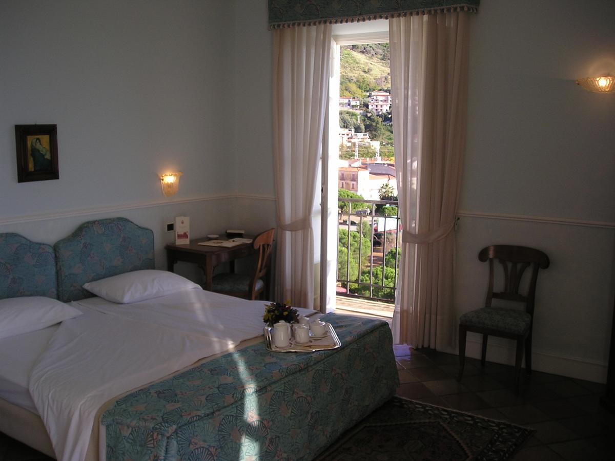 Palazzo Del Capo Otel Cittadella del Capo Dış mekan fotoğraf
